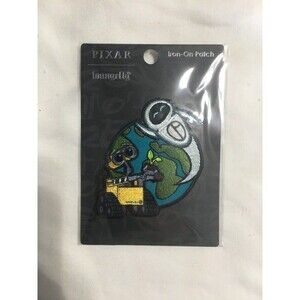 Wall-e and Eve and Earth Iron on Patch